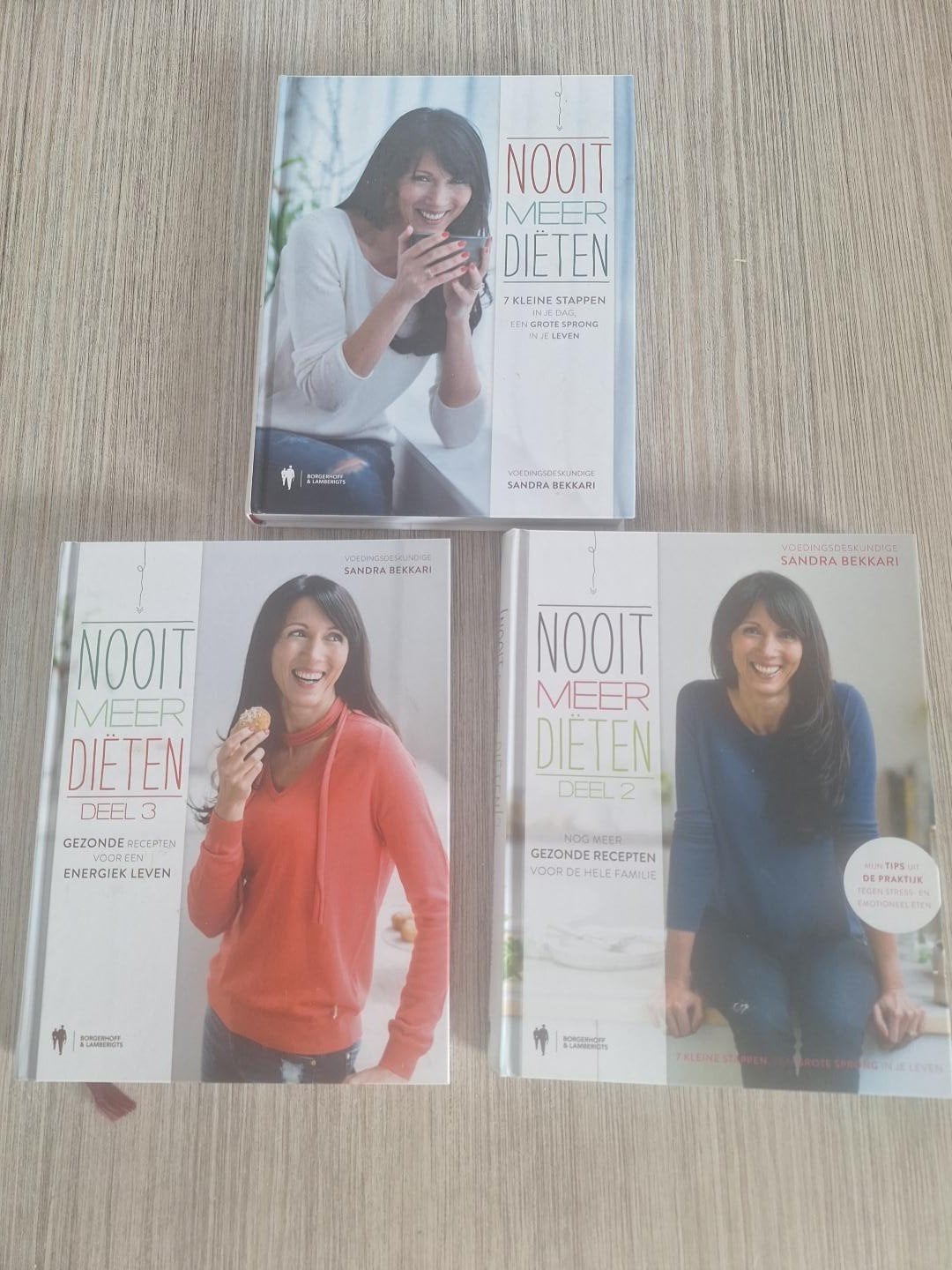 Sandra Bekkari – Nooit meer diëten deel 1, 2 & 3, Boeken, Ophalen, Zo goed als nieuw, Sandra Bekkari, Gezond koken