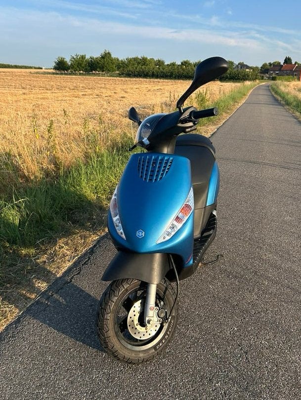 Piaggio zip 2021 A, Comme neuf, Enlèvement, Classe A (25 km/h), Essence