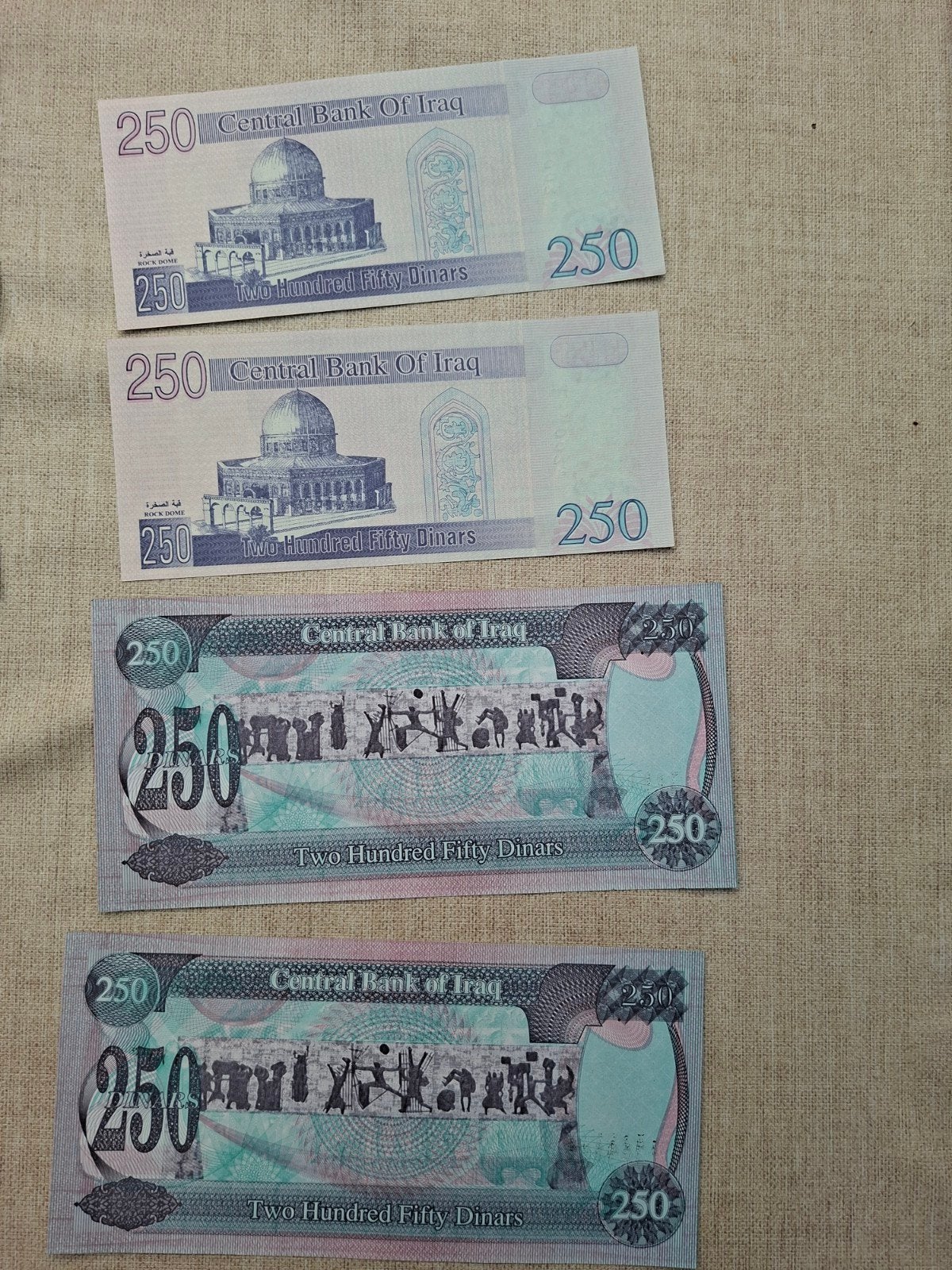 Verzameling Iraakse Dinar Bankbiljetten (16 stuks - MINT / U, Postzegels en Munten, Munten en Bankbiljetten | Verzamelingen, Ophalen of Verzenden