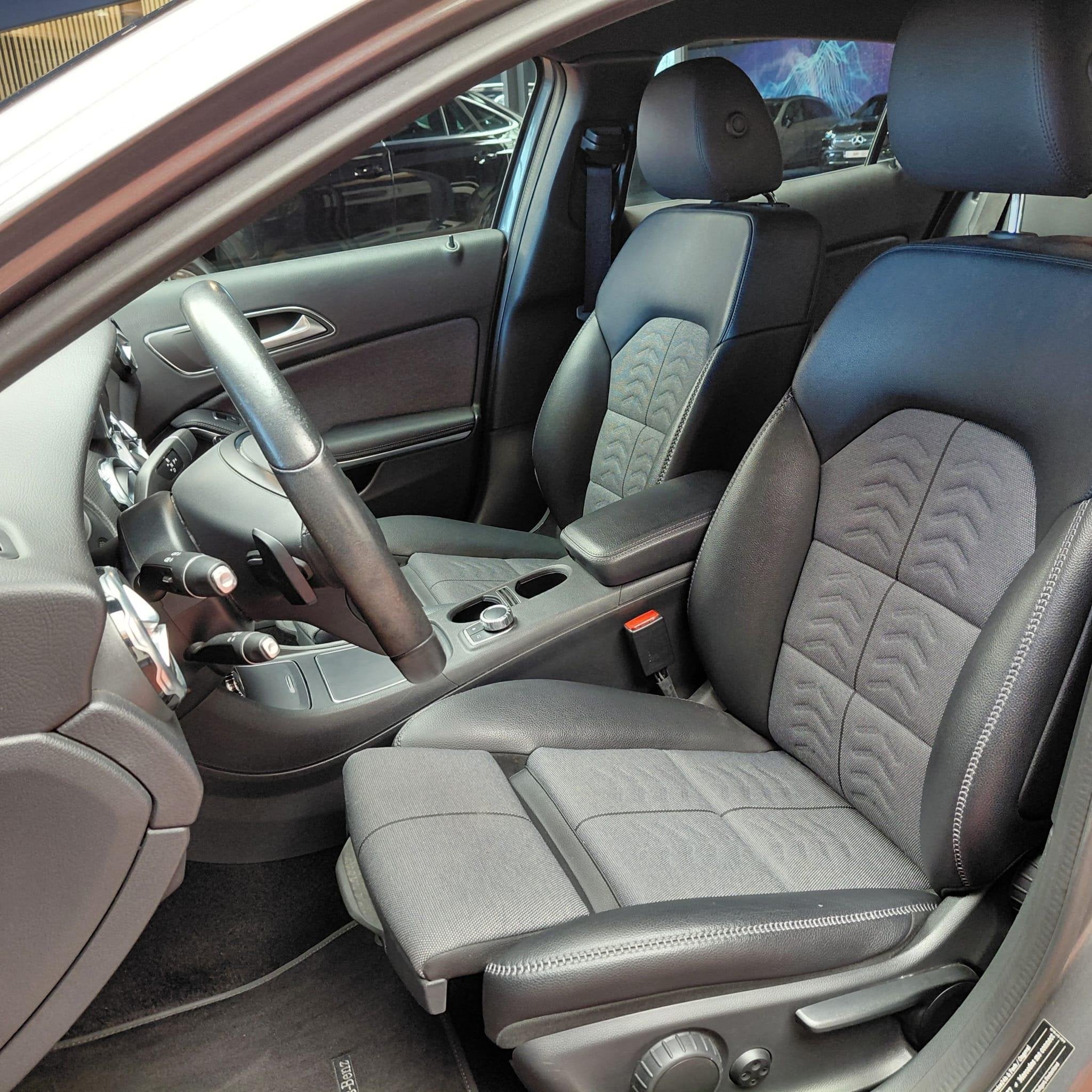 Mercedes-Benz GLA-Klasse 180 Urban Line | Verwarmde Zetels |, Argent ou Gris, Euro 6, Entreprise, 5 portes