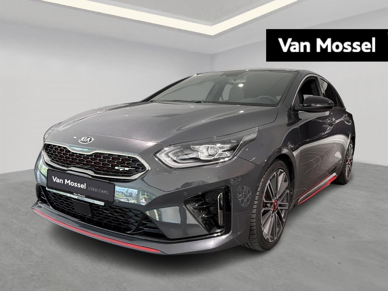 Kia ProCeed GT 1.6 T-GDI 204 DCT ISG (automatique), https://public.car-pass.be/vhr/3de5a026-5f3a-481d-82fc-6d0bd5394246, Argent ou Gris
