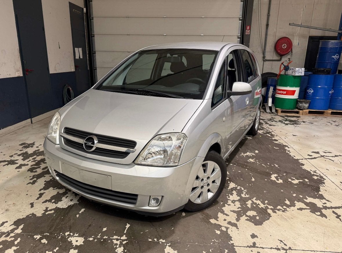 Opel meriva 1.4 essence , airco , 185.000km , 10.2005, Autos, Argent ou Gris, Achat, Boîte manuelle, Entretenue par le concessionnaire