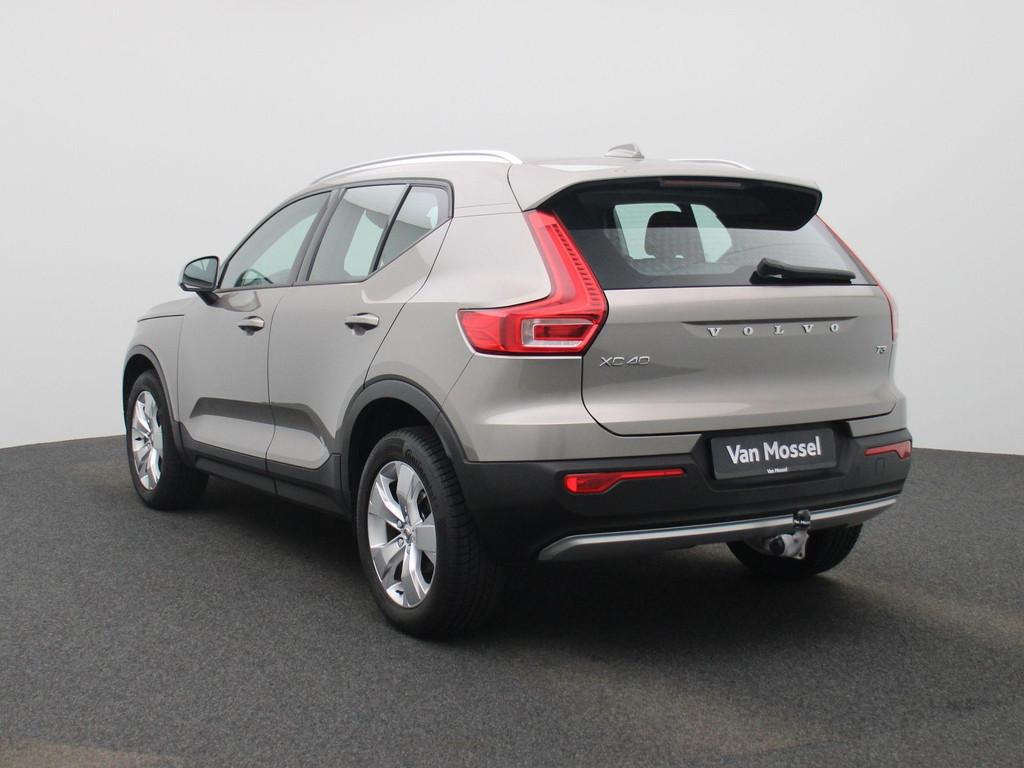 Volvo XC40 T3 Momentum Pro TREKHAAK | NAVI | LED | CAMERA, Auto's, Voorwielaandrijving, Stof, Gebruikt, 1574 kg
