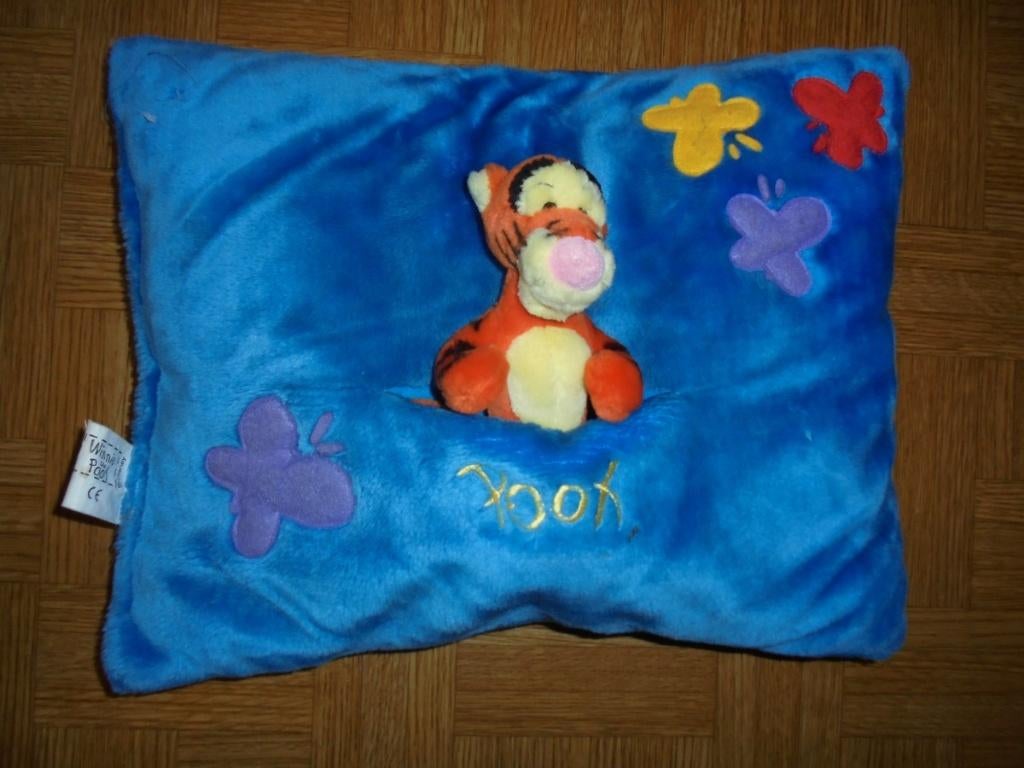 nieuw fluwelen sierkussen winnie the pooh, Ophalen of Verzenden, Nieuw