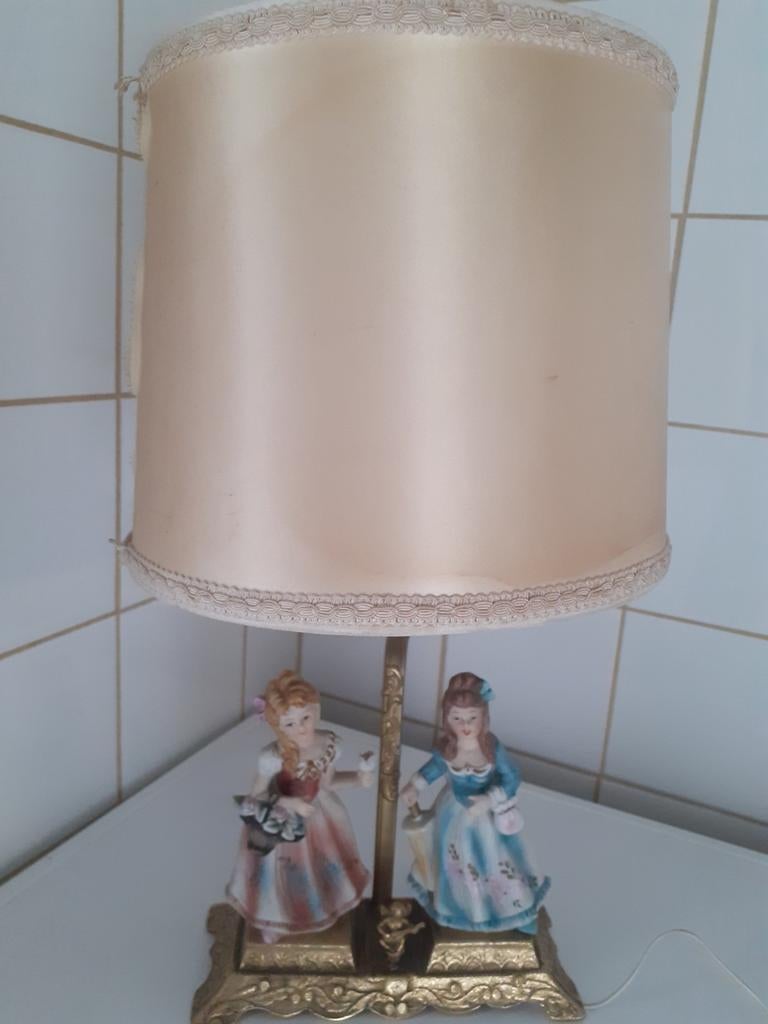 Tafellamp, Ophalen
