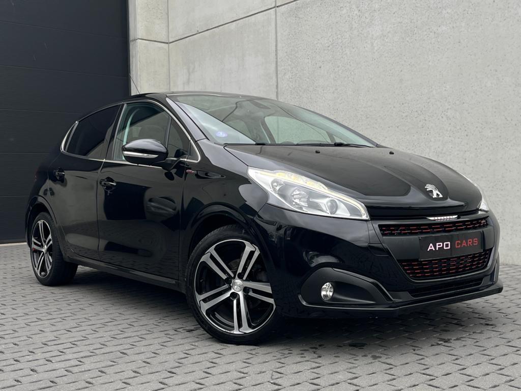 Peugeot 208 GT-line 121.000km (35.000km), Voorwielaandrijving, Navigatiesysteem, 1199 cc, Leder en Stof