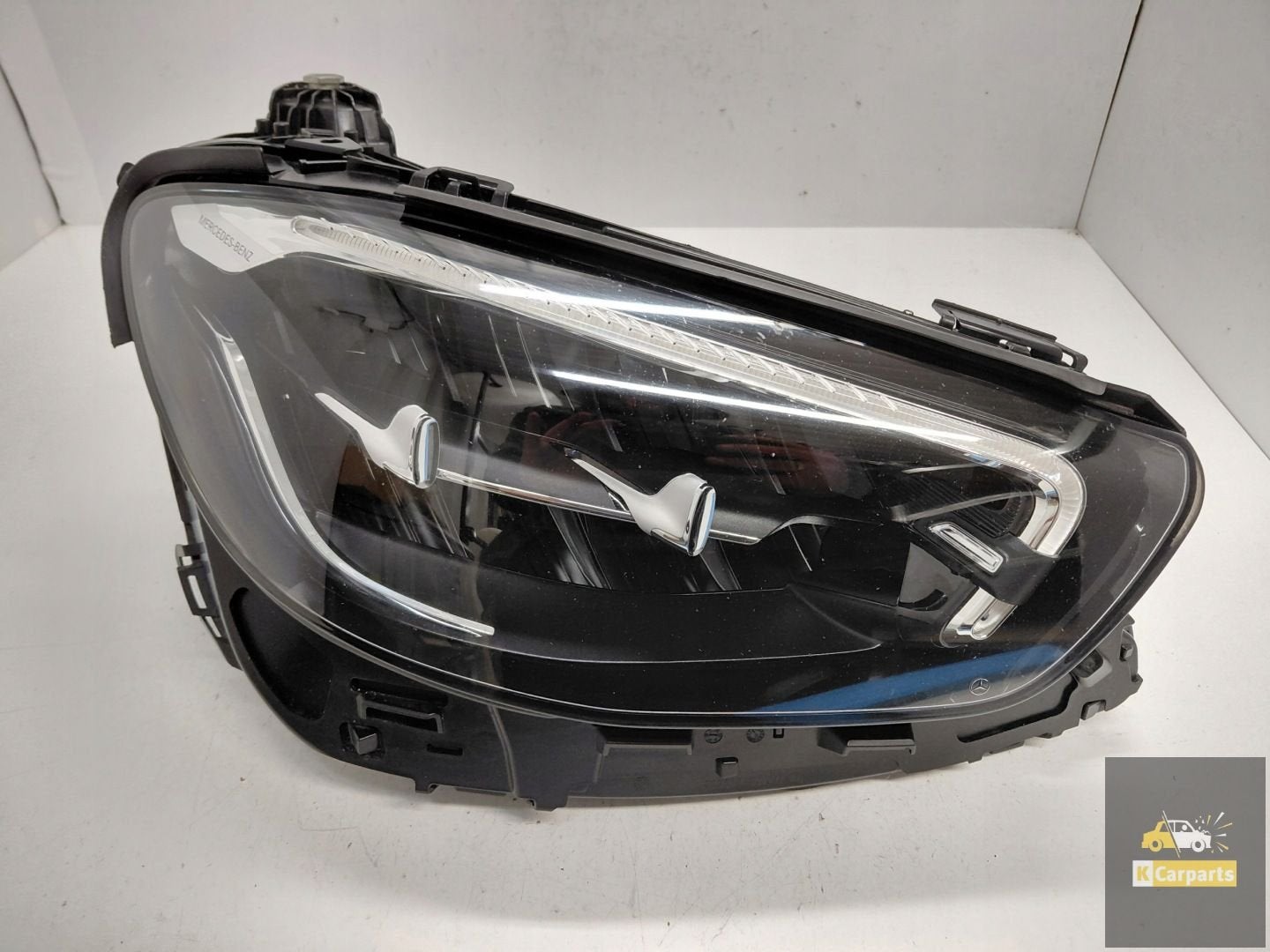 A2139069209, Mercedes Classe E W213 Phare droit LED haute pe, Mercedes-Benz AG, Mercedes-Benz, Utilisé, Mercedesstrasse 120
70372  Stuttgart, DE
