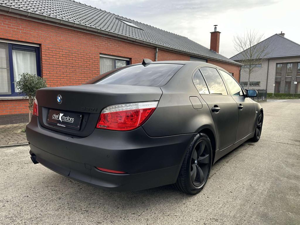 BMW 520i Benzine | Automaat | Facelift, Entreprise, Cruise Control, Euro 4, 4 cylindres