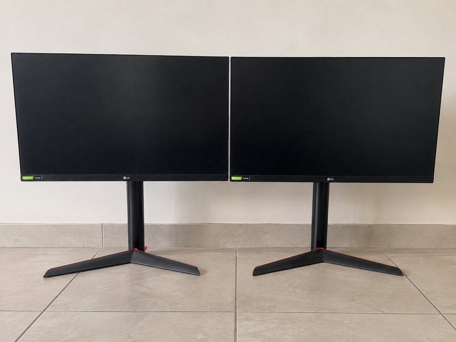 2x LG 27GL850 UltraGear 27” Gaming Monitor, IPS, Zo goed als nieuw, DisplayPort, Ophalen