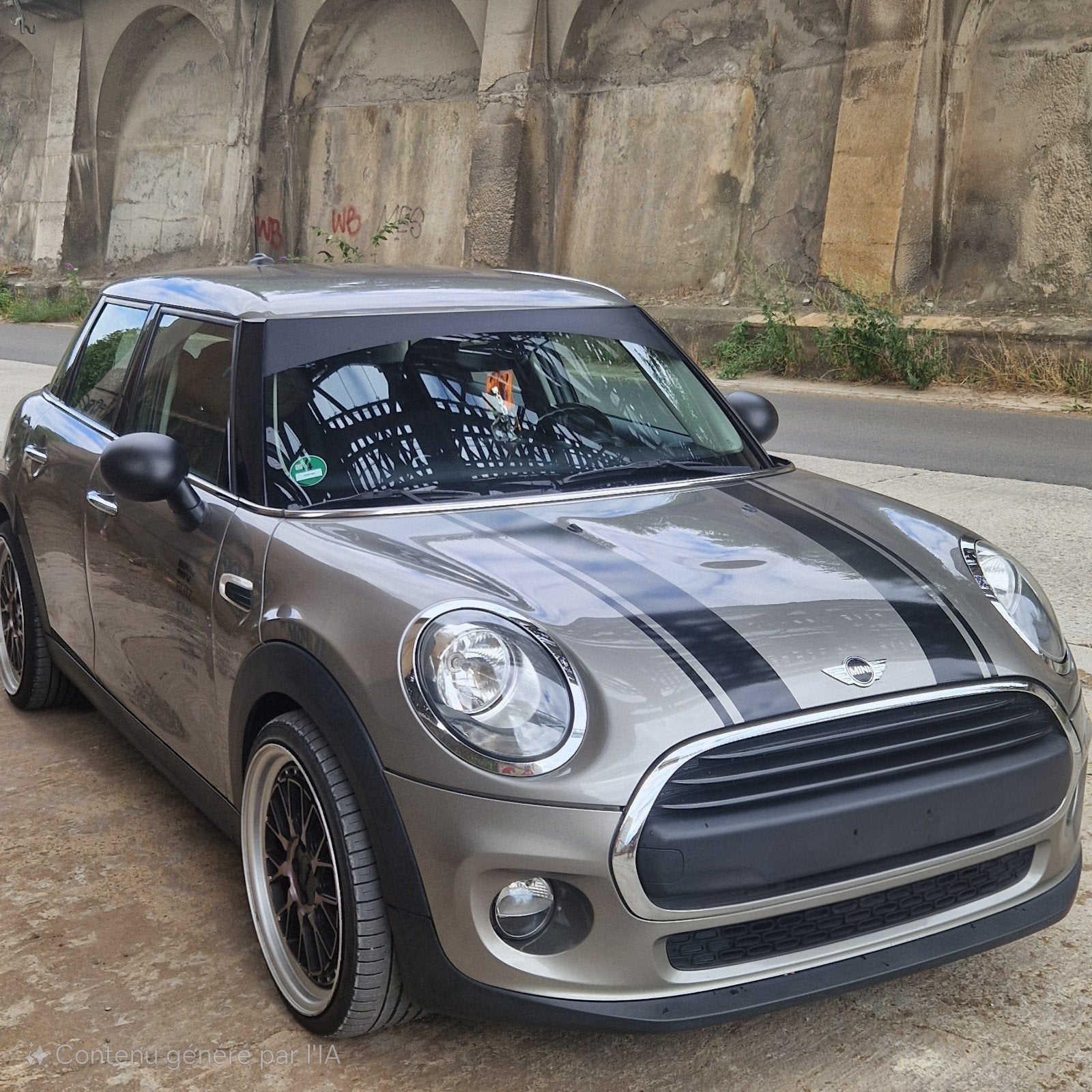 Mini One D uit 2018, Auto's, Mini, Voorwielaandrijving, Stof, 1280 kg, Bruin