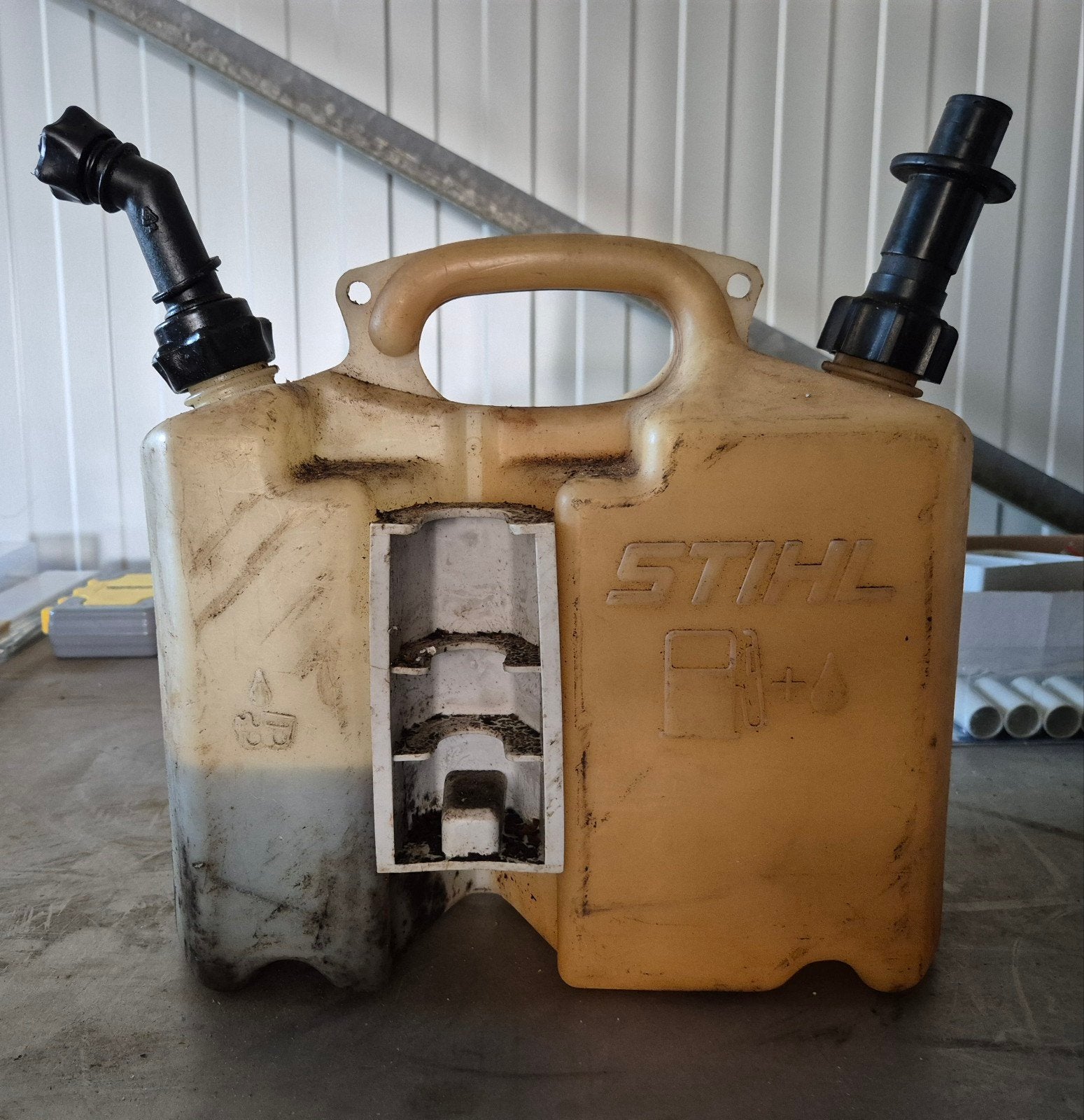 STIHL Combi-jerrycan transparant..., Doe-het-zelf en Bouw, Gereedschap | Zaagmachines, Ophalen, Stihl, Gebruikt, 70 mm of meer