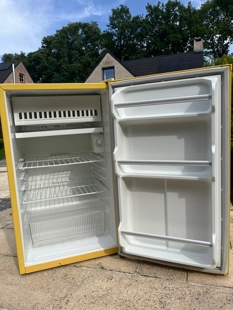 Réfrigérateur Daewoo avec congélateur - FR-143 - bon état, Avec compartiment congélateur, Enlèvement, Utilisé, 45 à 60 cm