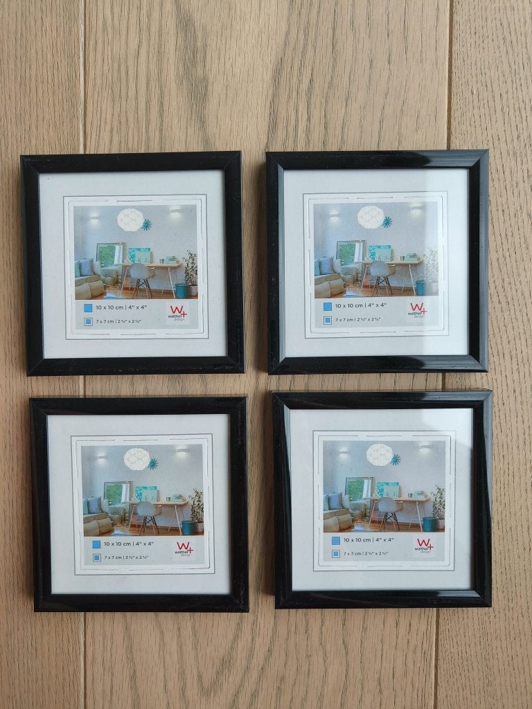 4 vierkante, zwarte kadertjes, Kunststof, 10 cm, Zo goed als nieuw, Fotolijst