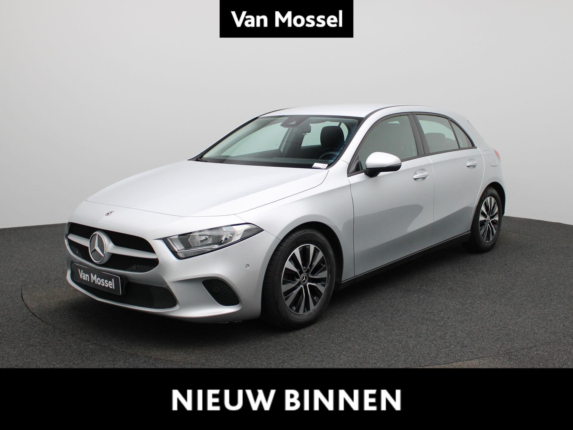 Mercedes-Benz A-Klasse A 180 Essential Line, Auto's, Stof, 4 cilinders, 136 pk, 1365 kg