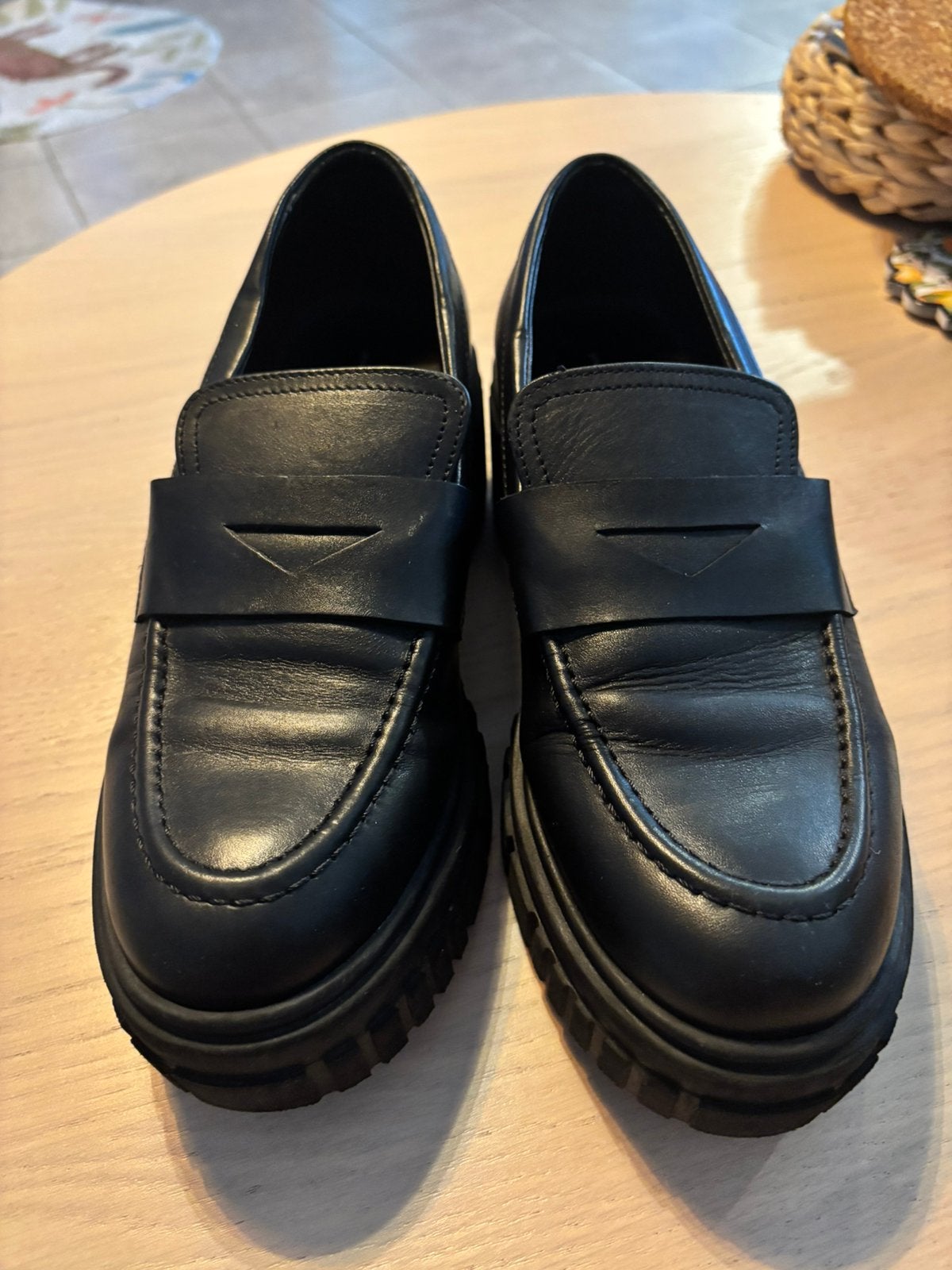 Chaussures Sacha, Enlèvement, Comme neuf, Noir