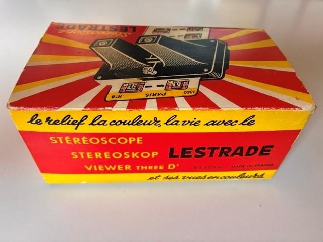 Lestrade Stéréoscope Simplex, Enlèvement