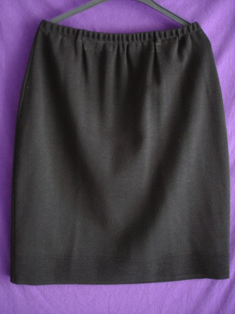 Mooie korte rok zwart tricot Filato Folco maat L = 44., Zwart, Ophalen of Verzenden, Knielengte, Gedragen