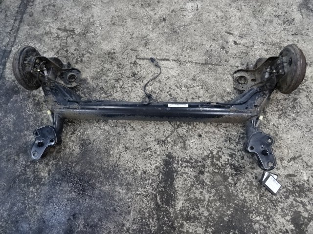 ACHTERAS Ford Fiesta 5 (JD / JH) (2S615K574JH), Gebruikt, Ford