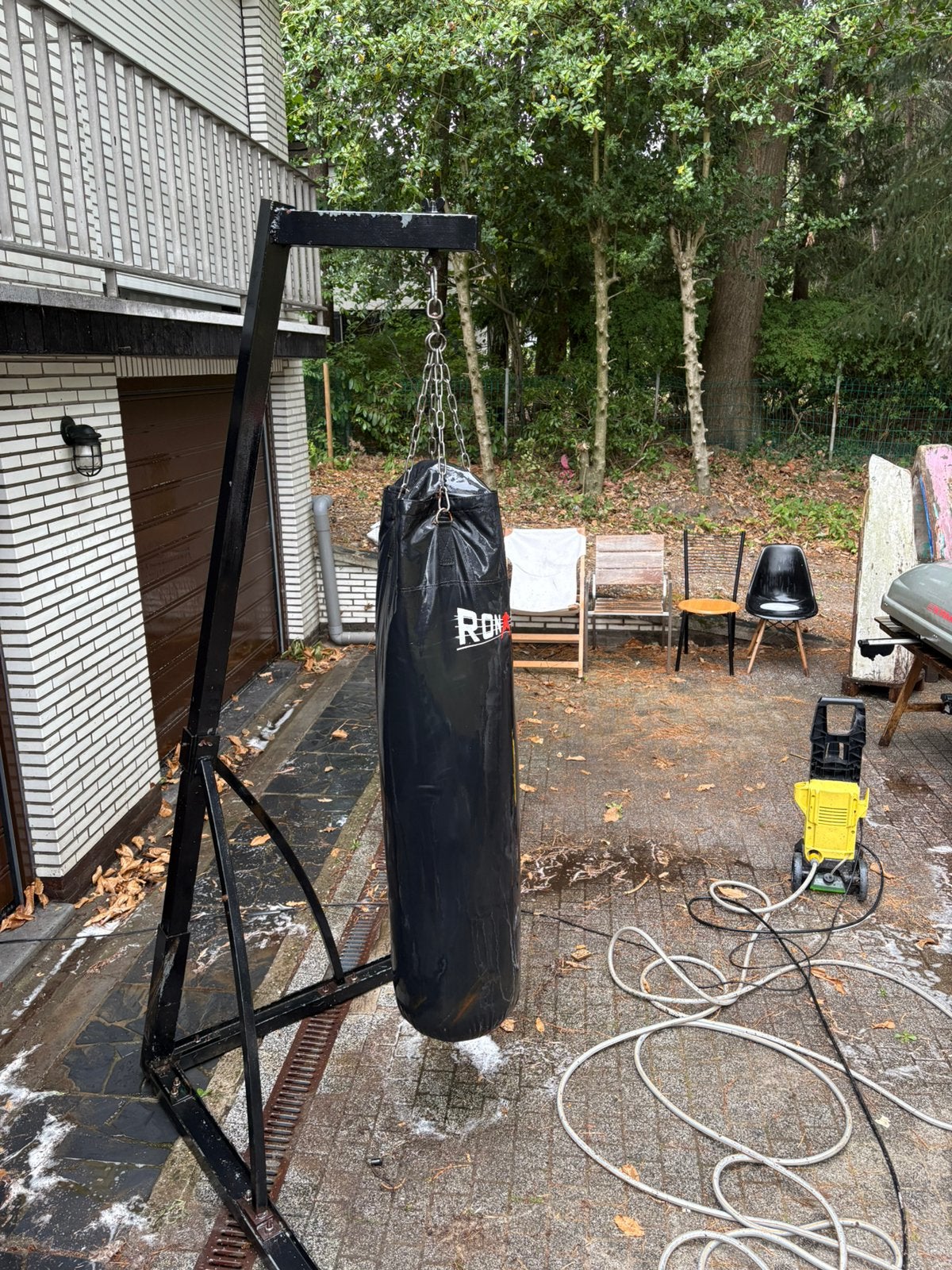 Bokzak met ijzer houder, Sport en Fitness, Boksen, Ophalen, Zo goed als nieuw, Bokszak