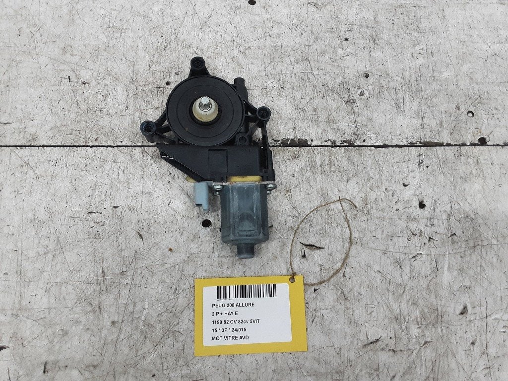 MOTEUR LEVE VITRE ELECTRIQUE AVANT DROIT (9674252380), Kontakt-peugeot@peugeot.com, Utilisé, Droite, Peugeot Deutschland GmbH