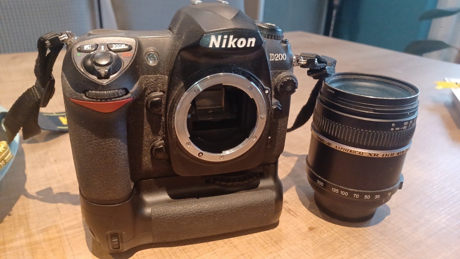 Nikon D200, TV, Hi-fi & Vidéo, Flash intégré, Enlèvement, Carte mémoire, Nikon