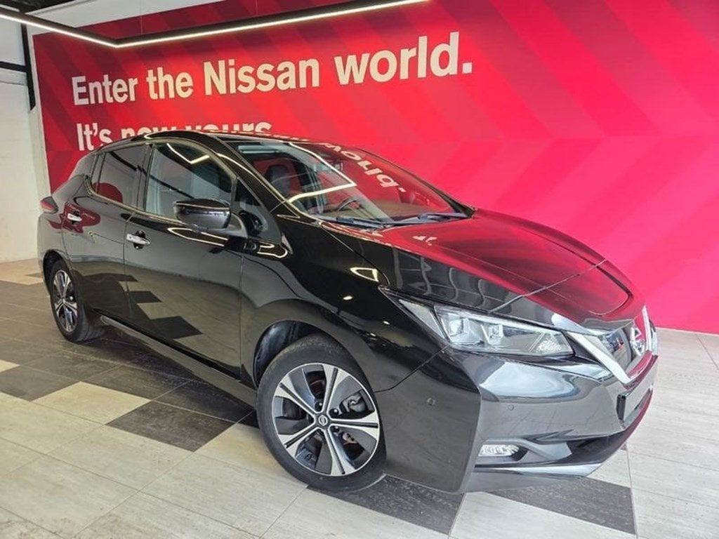 Nissan Leaf 62 kWh Tekna / Full Options / €16.950 ex btw, Autos, Nissan, Achat, Euro 6, Noir, Cruise Control