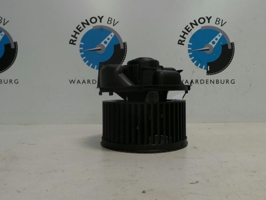 RENAULT CLIO KACHELMOTOR 2013, Enlèvement ou Envoi, Utilisé, Stiba membre