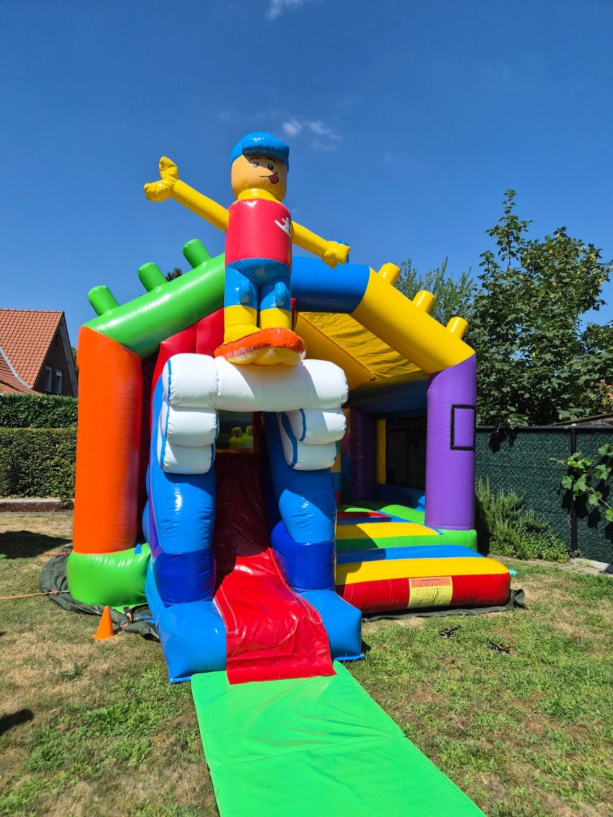 lego springkasteel met obstakels te huur, Verzenden