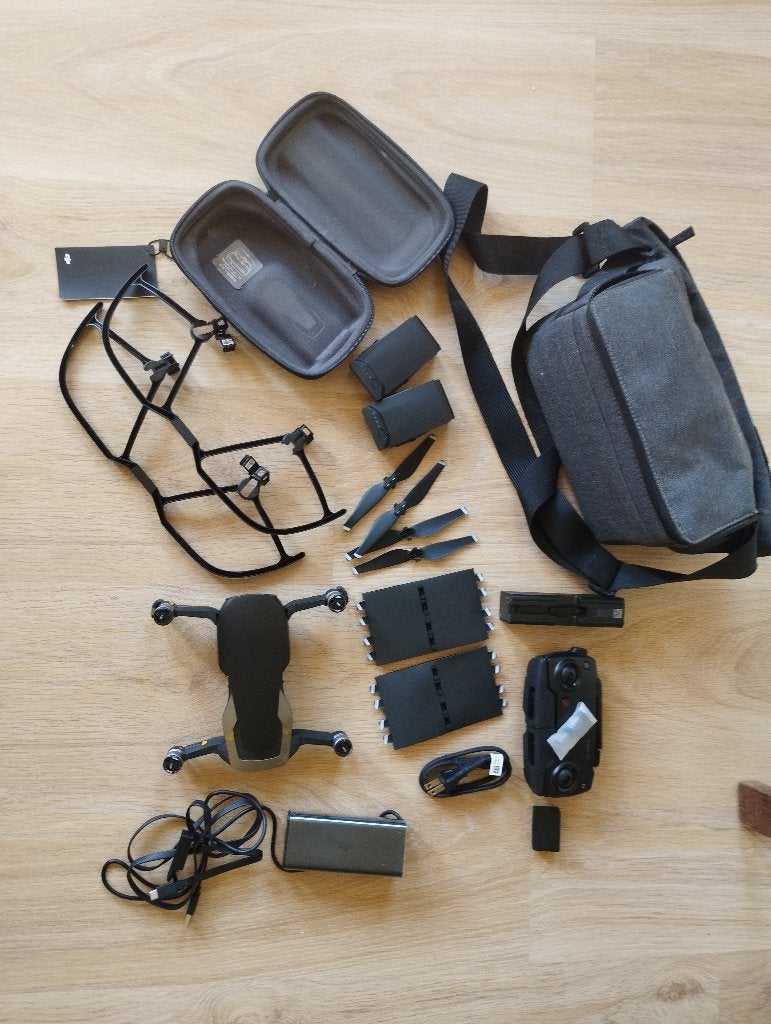 Combo DJI Mavic Air Fly Plus, TV, Hi-fi & Vidéo, Drones, Drone avec caméra, 250 à 900 g, Enlèvement ou Envoi, Qualité supérieure