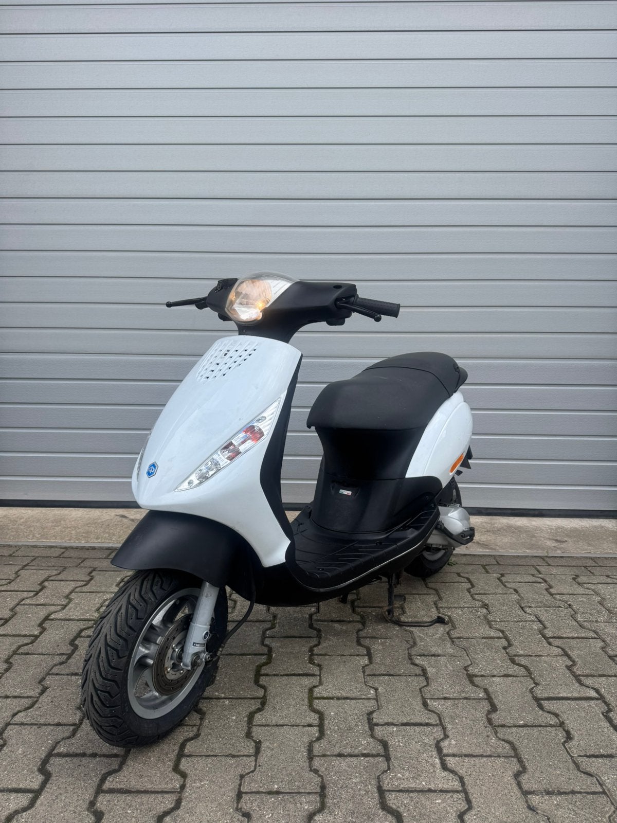 Piaggio Zip 2000 2T – Originele staat – Slechts 5.100 km, Ophalen, Zo goed als nieuw, Zip