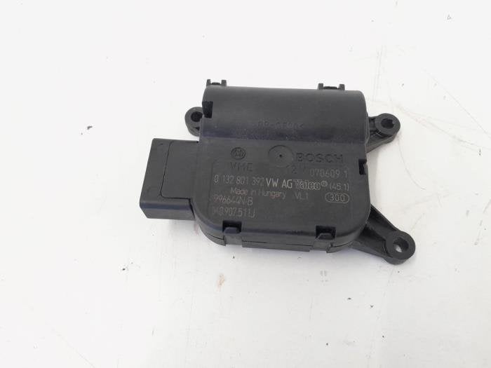 Kachelklep Motor van een Volkswagen Golf, Gebruikt, -, Volkswagen, -