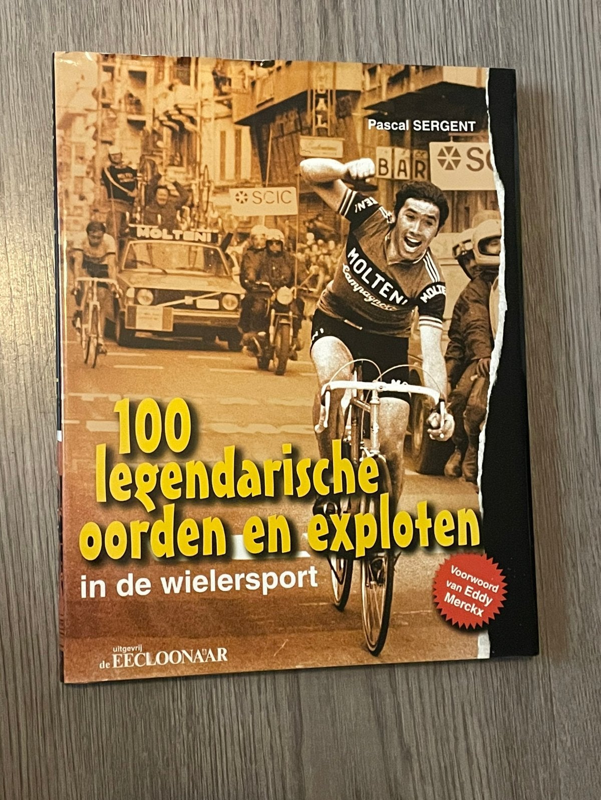 Carnet de cyclisme de 100 mots et exploits légendaires, Enlèvement ou Envoi, Comme neuf