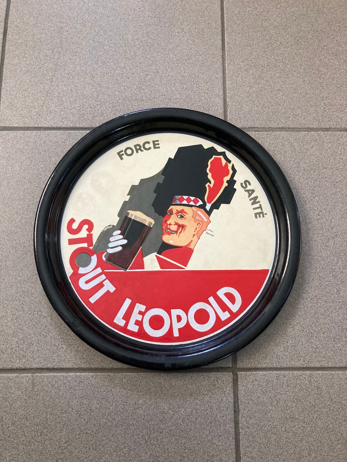 Émail Stout Leopold, Enlèvement ou Envoi