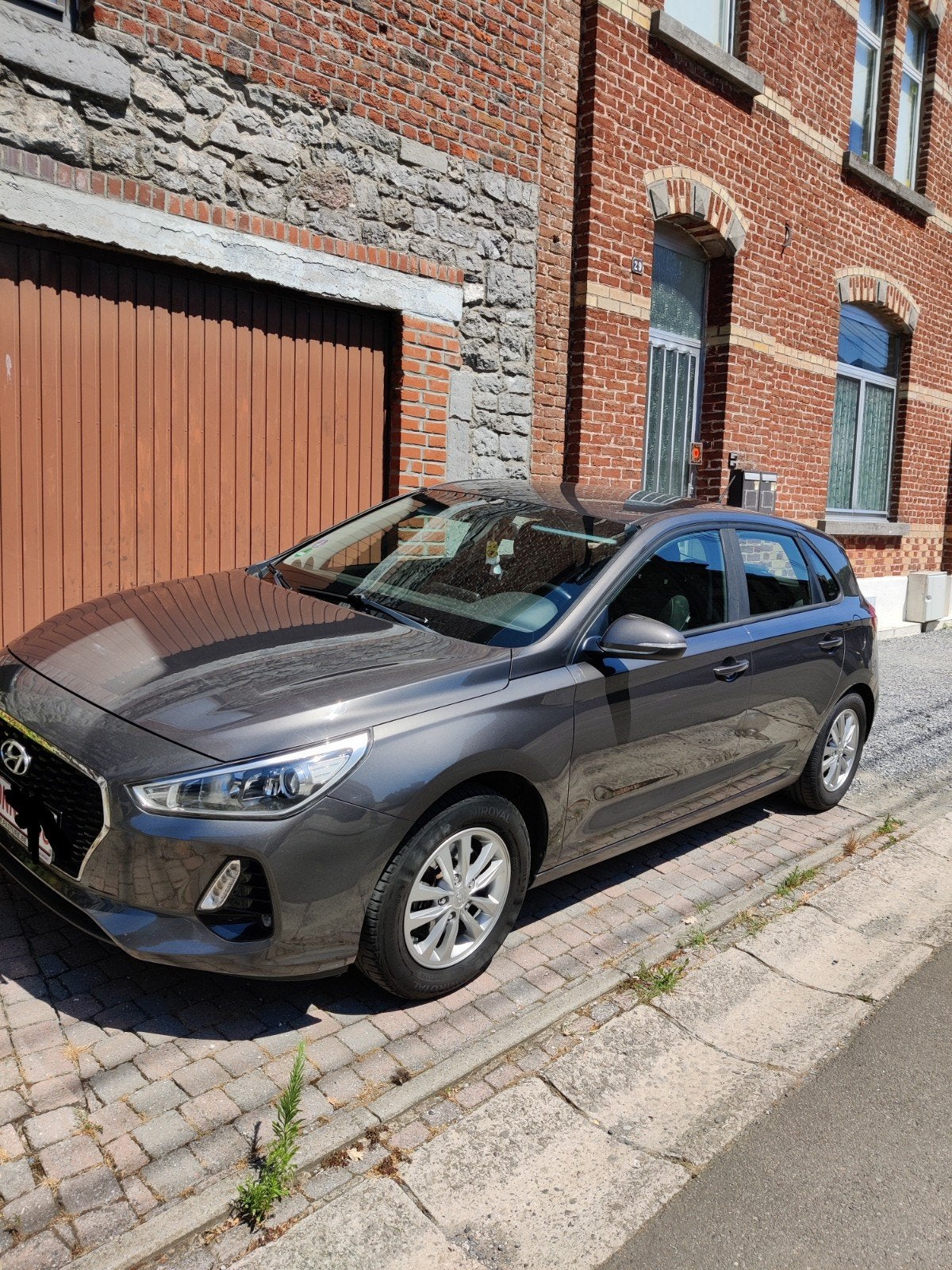 Voiture Hyundai i30 berline 5 portes, Achat, Boîte manuelle, 5 portes, Berline