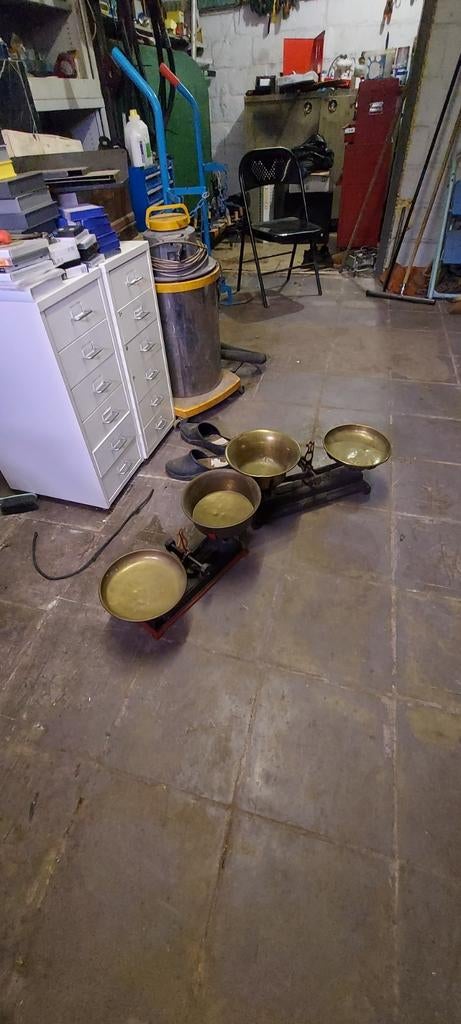 Vend balances ancienne prix 75 euros, Divers