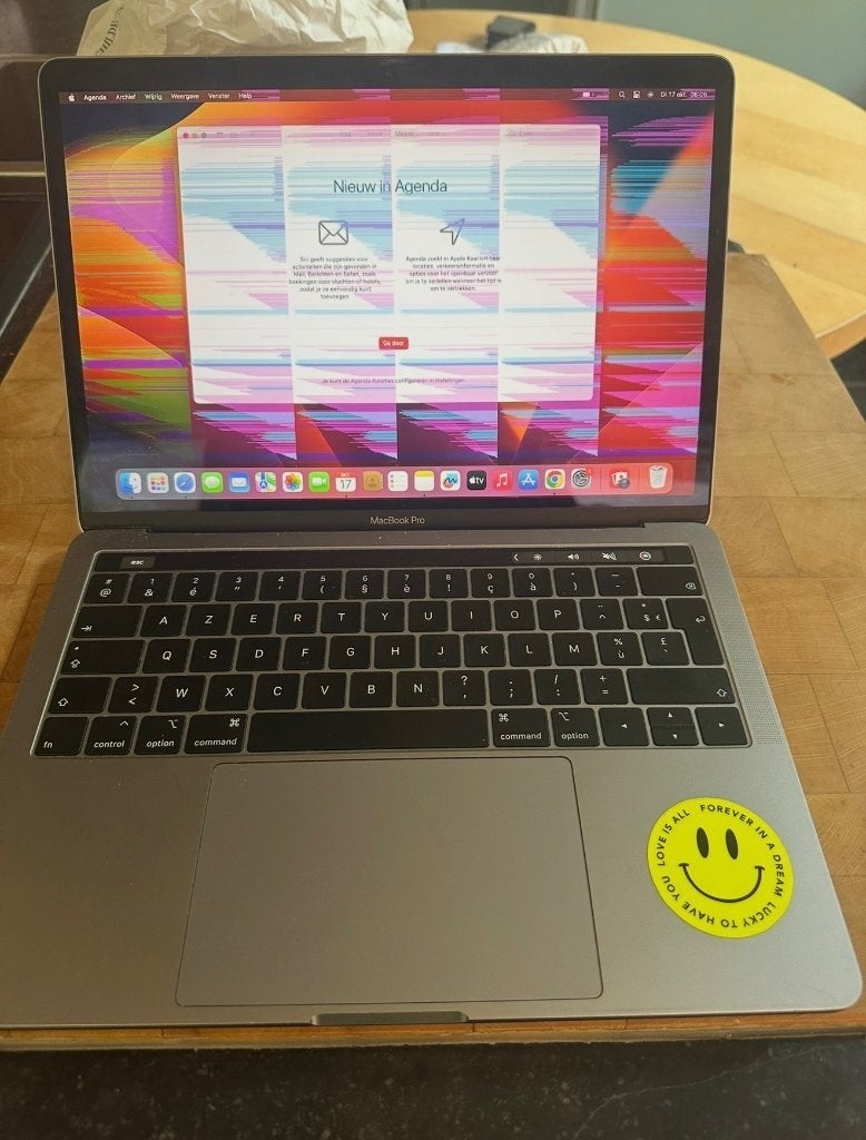 MacBook Pro 2022, Computers en Software, Apple Macbooks, Gebruikt, 8 GB, Azerty, Ophalen