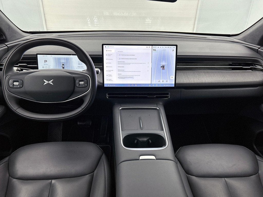 XPENG G6 BEV 88KWH Performance AWD, Auto's, XPENG, Automaat, Stof, Zwart, 2120 kg