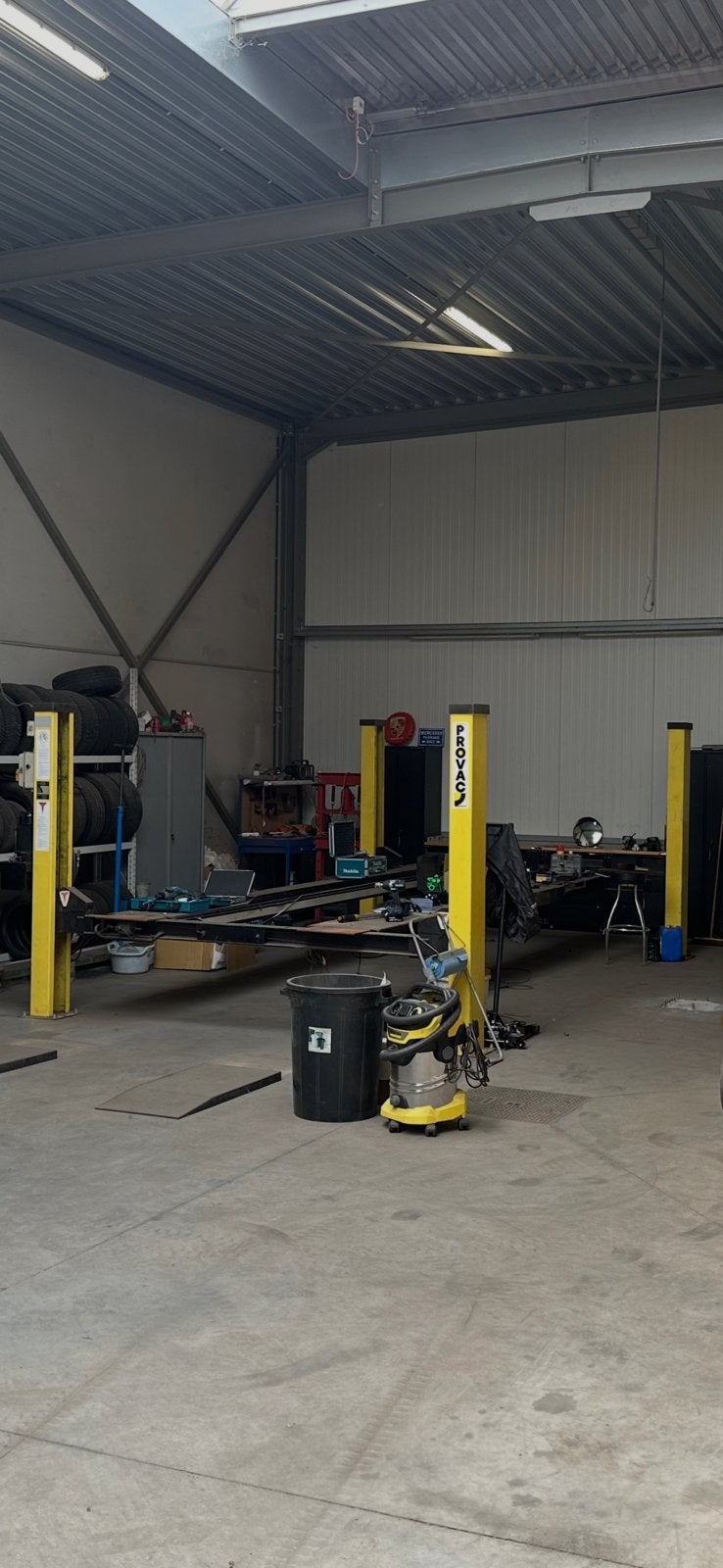 Autobrug + uitlijner, Enlèvement, Utilisé
