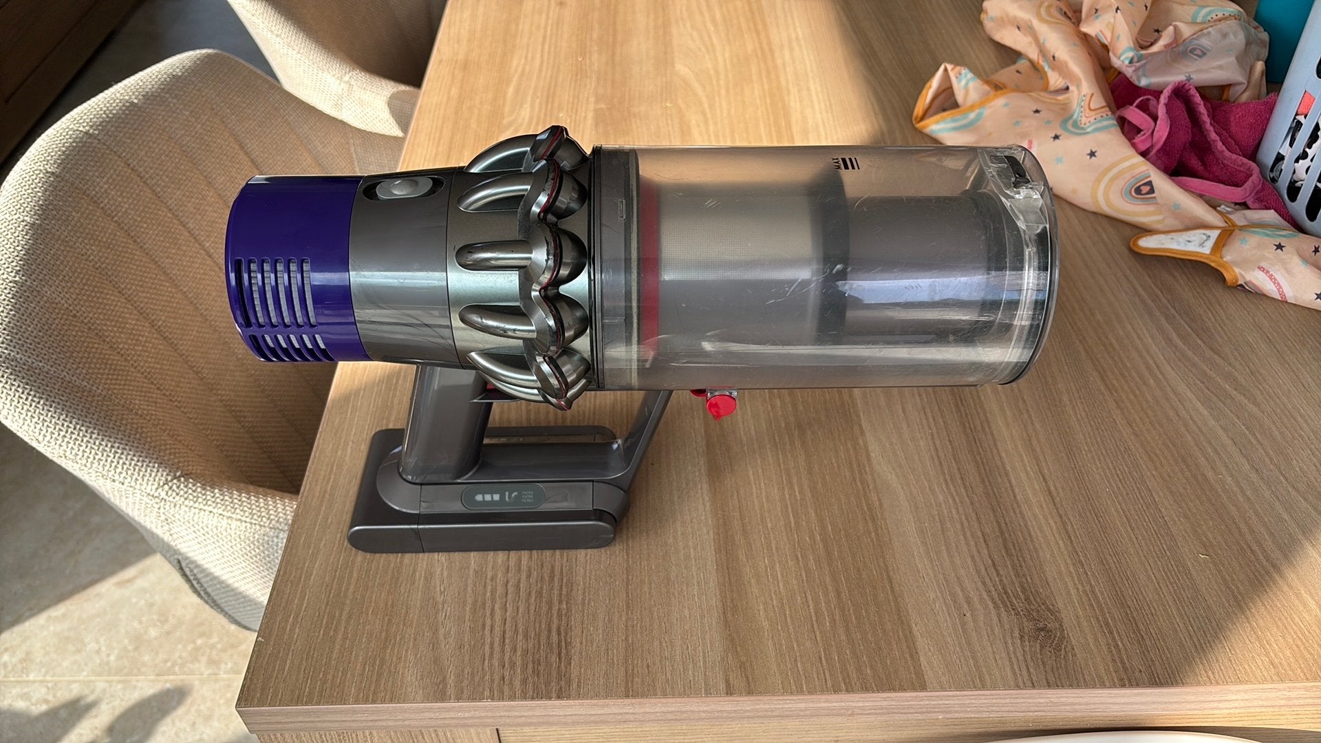Dyson V10 defect, Enlèvement, Dyson
