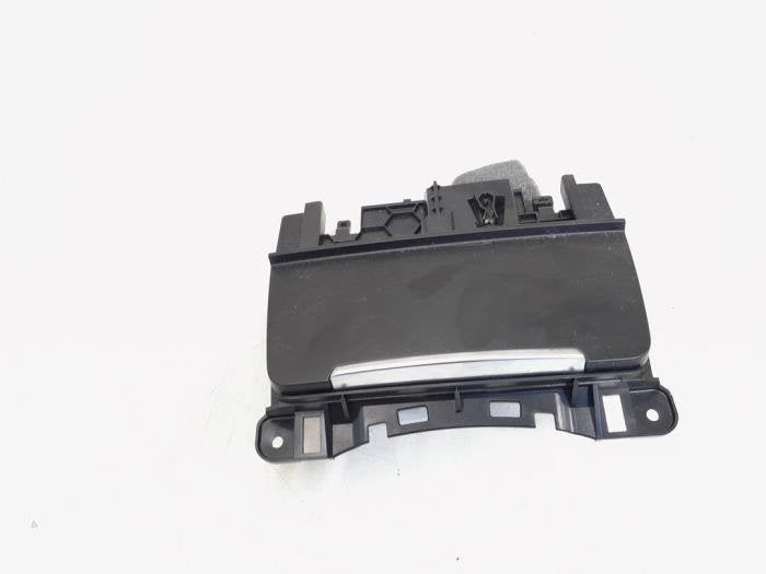 Asbak voor van een Audi Q5, Gebruikt, -, -, -