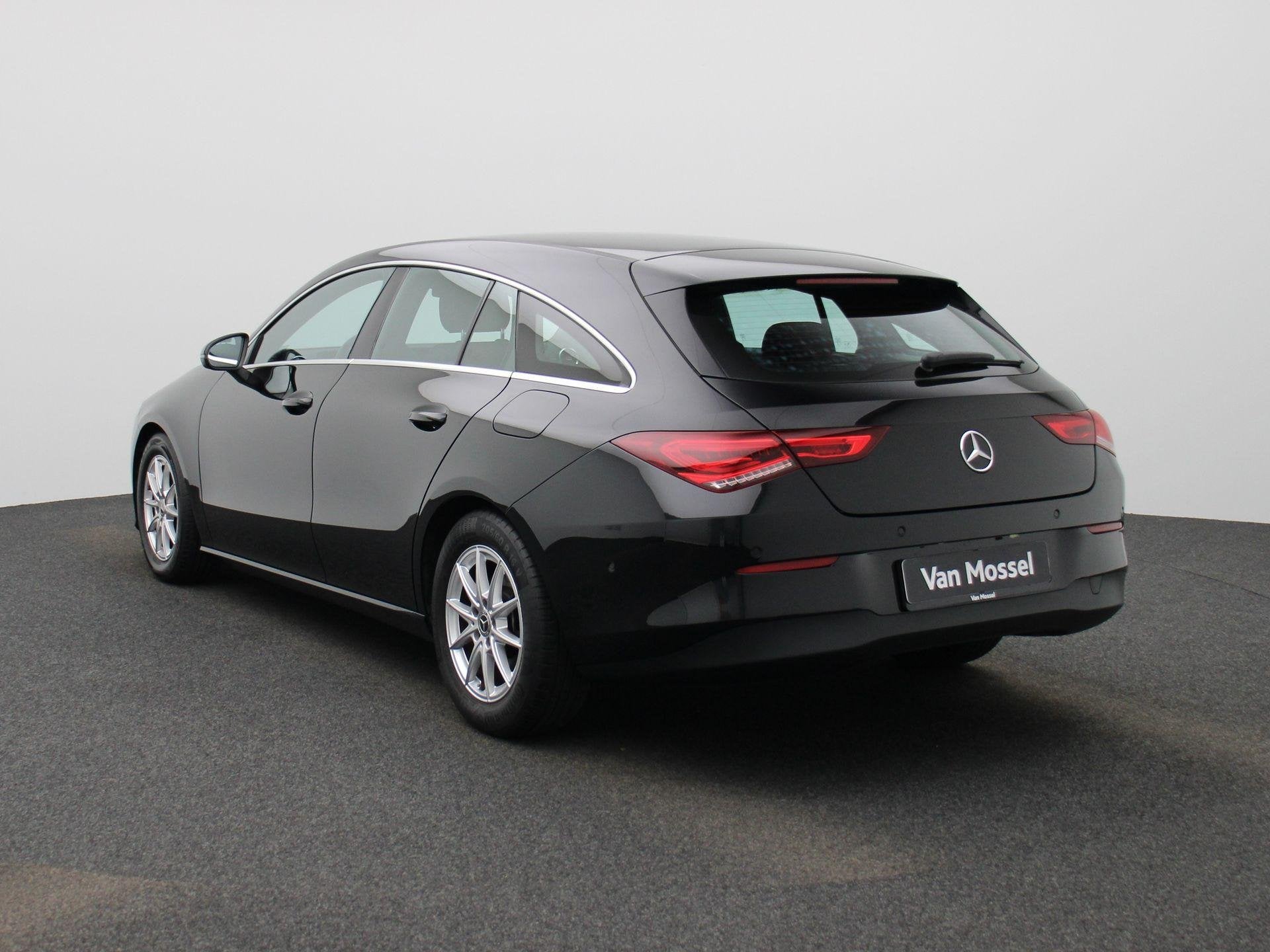 Mercedes-Benz CLA Shooting Brake 180 d Business Solution 1Y, Auto's, Stof, Gebruikt, 4 cilinders, 116 pk