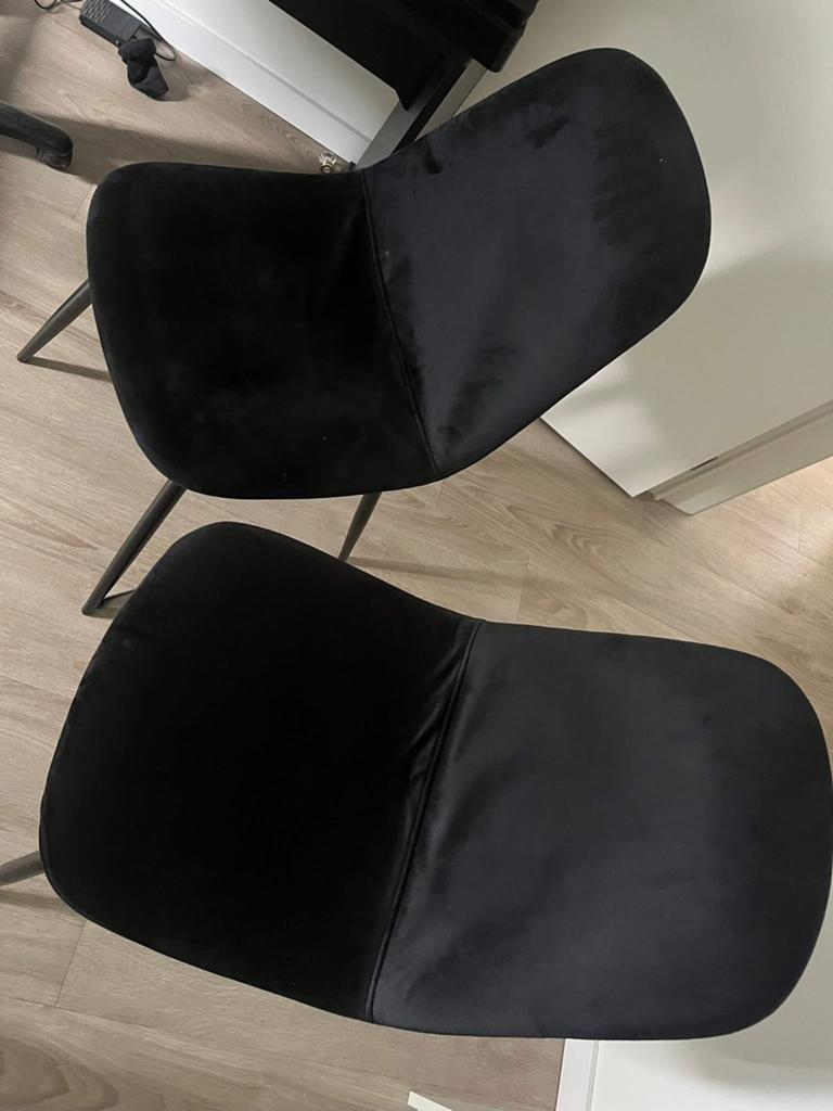 Stoelen, Ophalen, Zo goed als nieuw