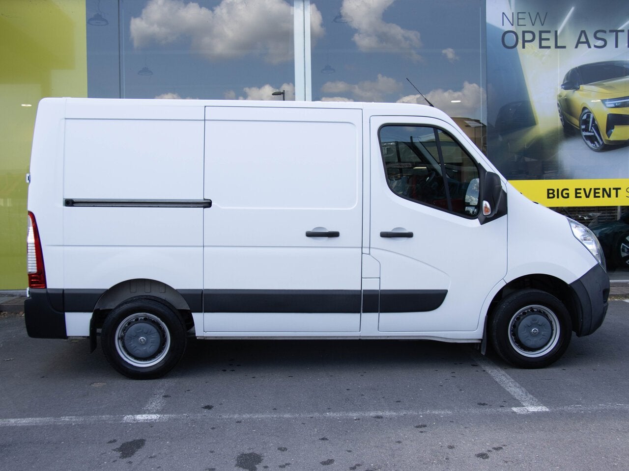 Opel Movano L1H1 2.3 CDTi 110PK |GPS|CAMERA|TREKHAAK|HOUTEN, 0 kg, Elektrische ramen, Bedrijf, 5 deurs