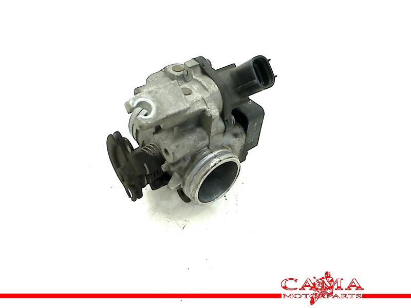 BOITIER PAPILLON YZF R125 2008-2013 (YZF-R125 YZFR125), Dhr. S. di Majo, Utilisé, Info@cama-motorparts.nl, P.J. Troelstraweg 8 8
3144 CX  MAASSLUIS, NL