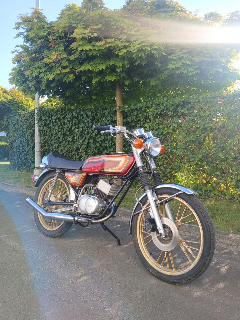 Peinture spéciale Yamaha RD50M, Vélos & Vélomoteurs, Cyclomoteurs | Oldtimers & Ancêtres, Yamaha, Classe B (45 km/h), Enlèvement