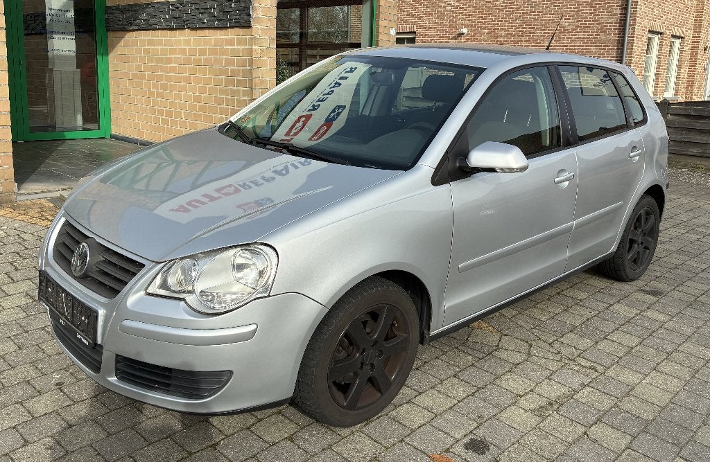 Volkswagen Polo * 1J GARANTIE * GEKEURD * LEZ OK * TOPSTAAT, Auto's, Bedrijf, Dealer onderhouden, Euro 4, Zilver of Grijs