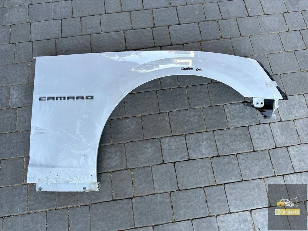 Aileron avant droit Bentley Continental GT 11-18, Contactbentley@contact.bentleymotors.com, Utilisé, Bentley, Pyms Lane 1
CW1 3PL  Crewe