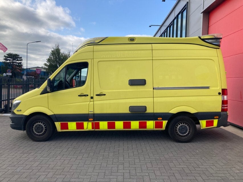 Mercedes-Benz Sprinter 316 CDI L2H2, Achat, Euro 6, Entreprise, Jaune