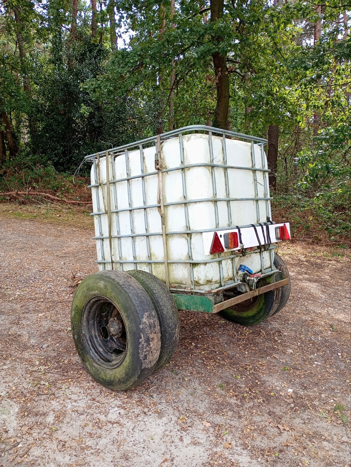 ibc tank op aanhanger, Ophalen