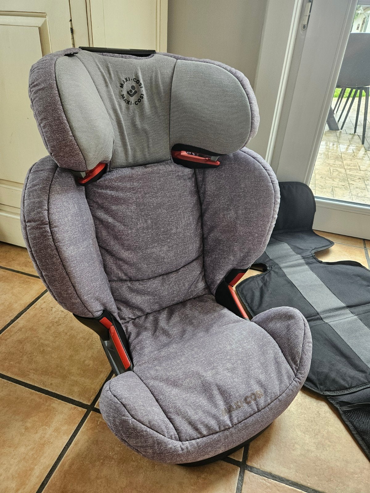 Maxi-Cosi RodiFix AirProtect groep 2-3 [2 beschikbaar], Ophalen, Maxi-Cosi, Isofix